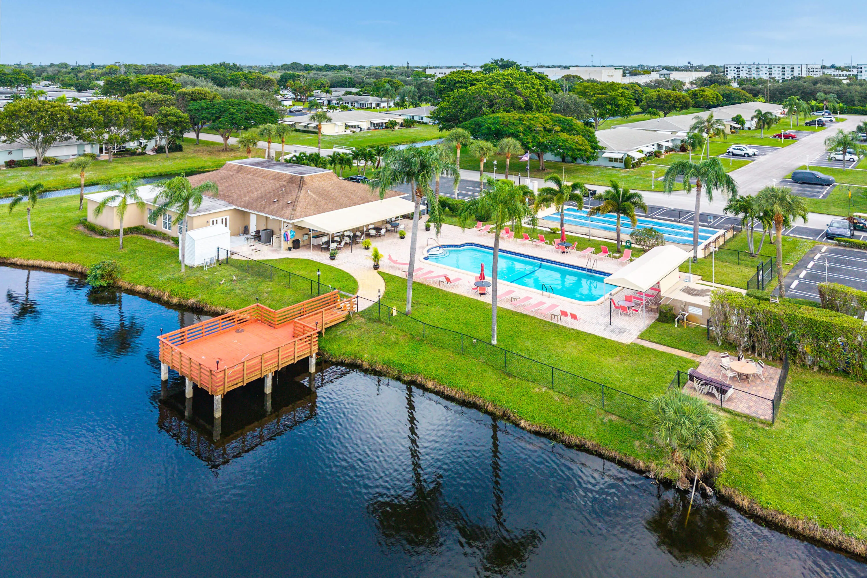 Clubhouse & Pool