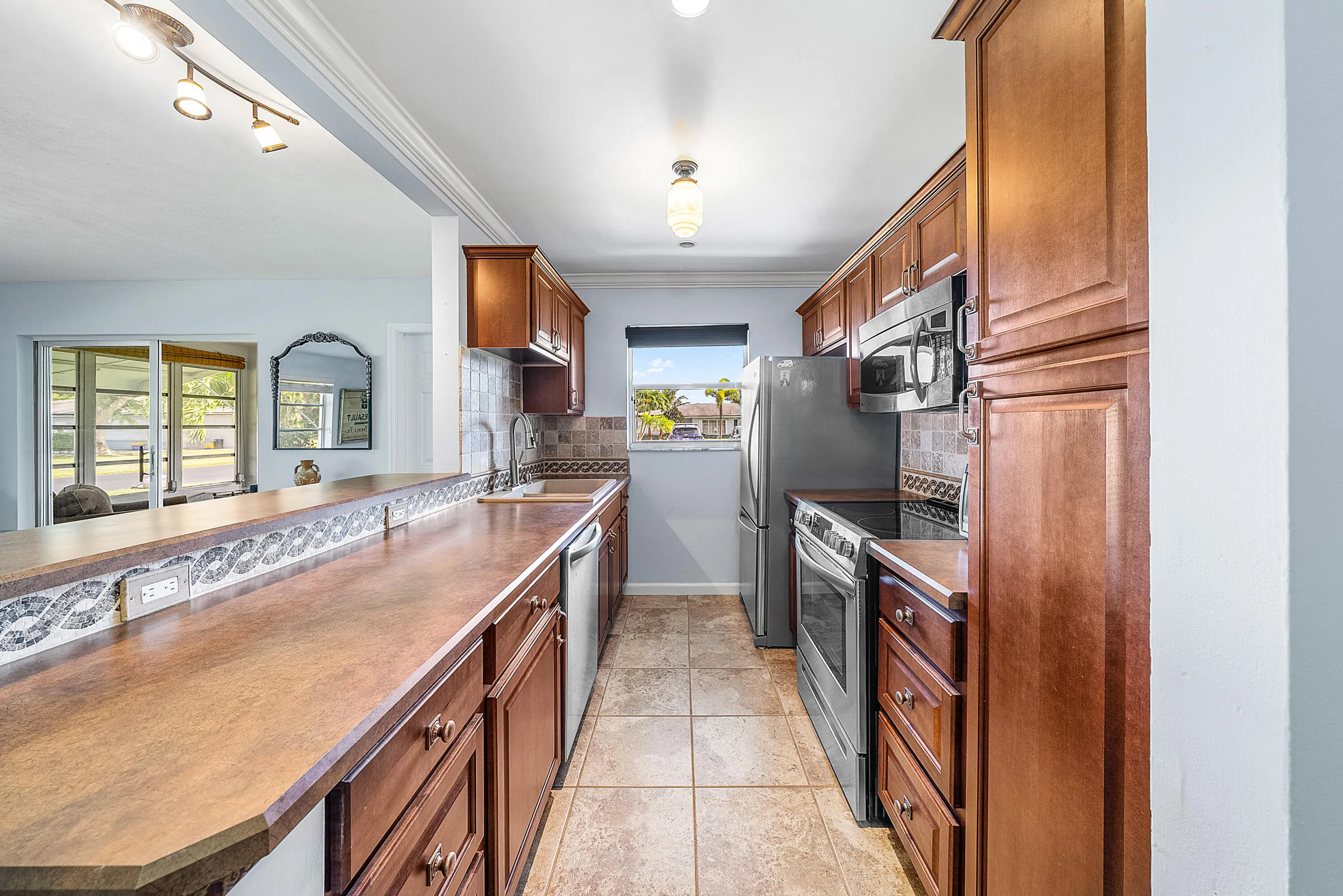 010-510HighPointDrive-D-DelrayBeach-FL-3