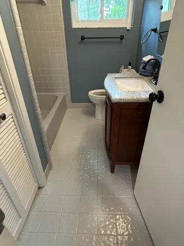 Bathroom2