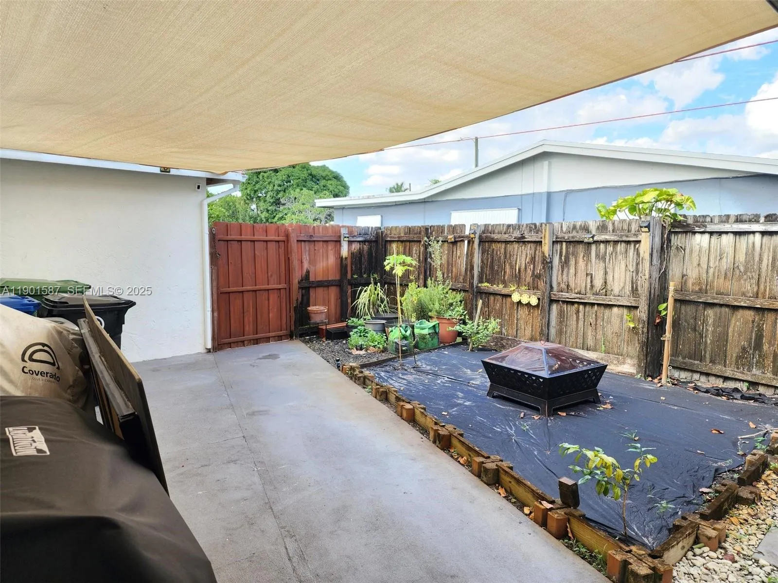 Side yard on north side