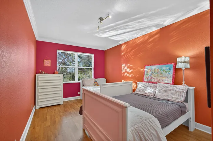 4th Guest Bedroom