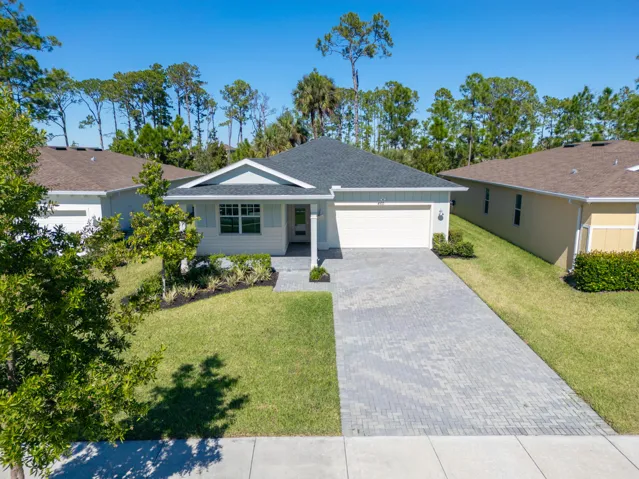 460 Veridian Cir NW, Palm Bay, FL 32907-