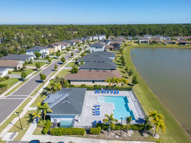 460 Veridian Cir NW, Palm Bay, FL 32907-