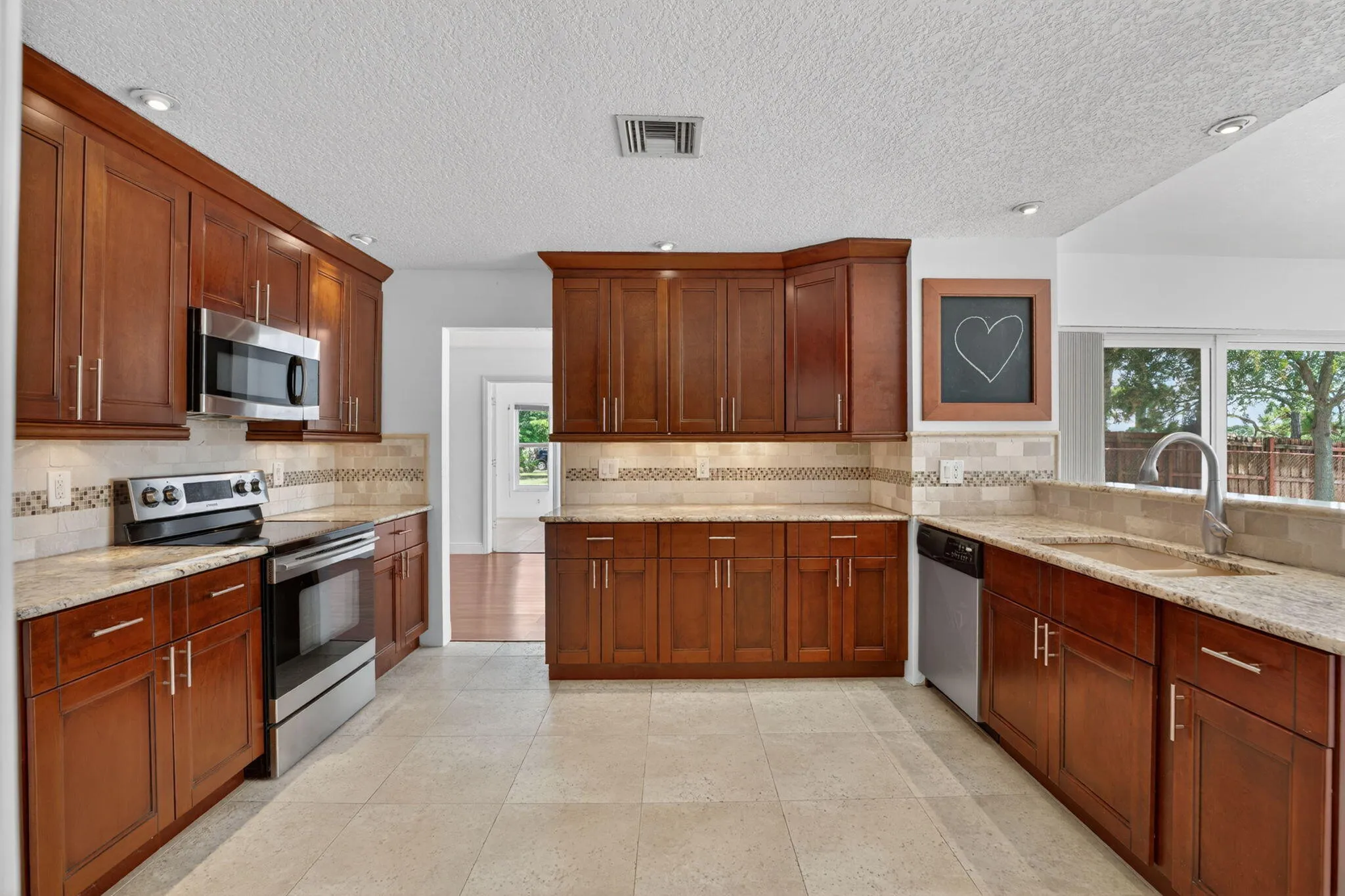 Gourmet Kitchen