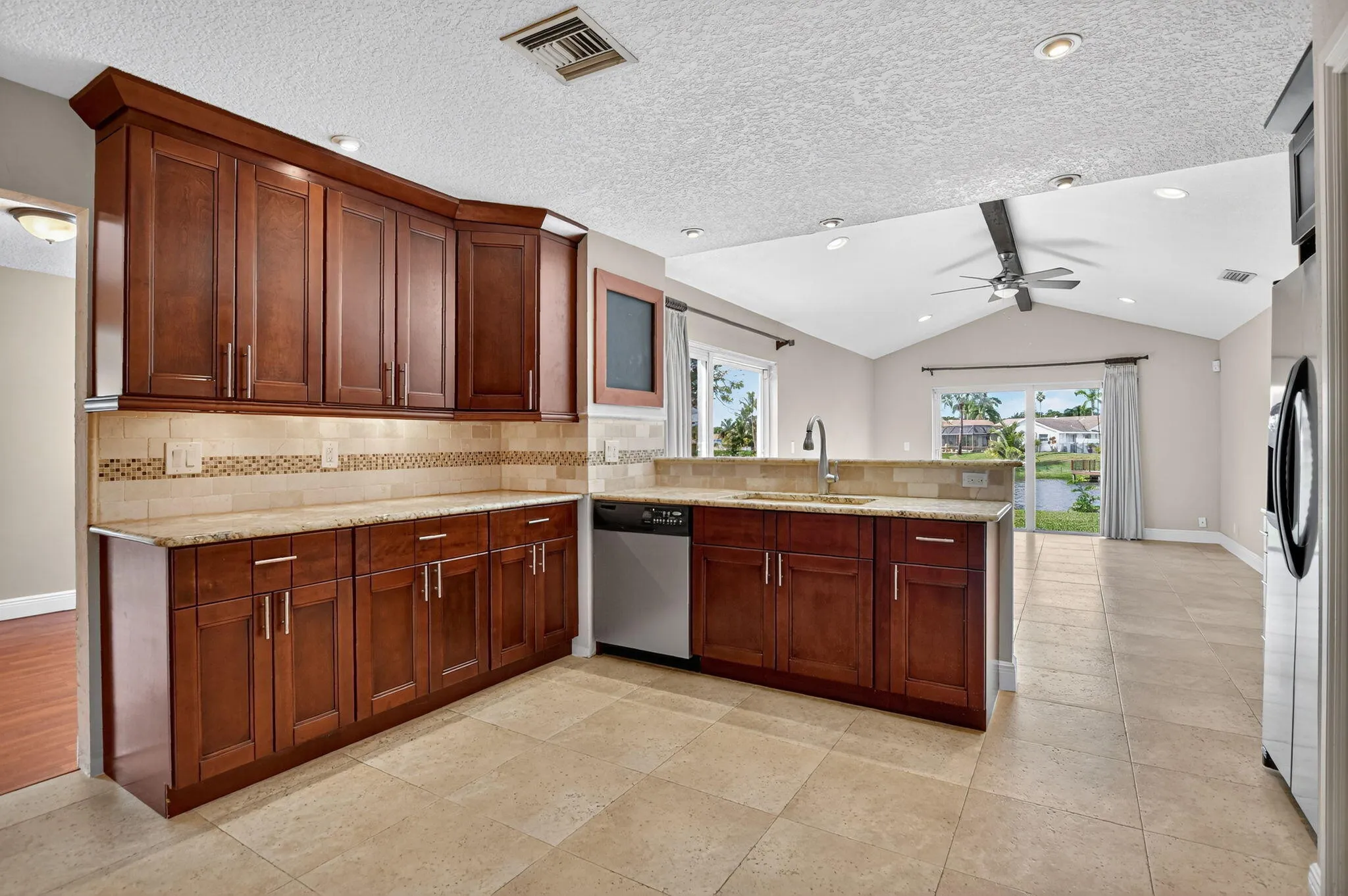 Gourmet Kitchen
