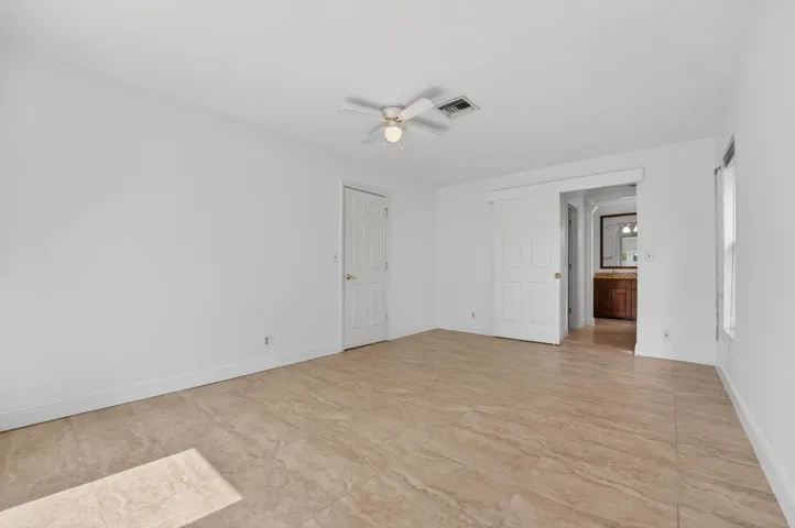 Master Bedroom - 11