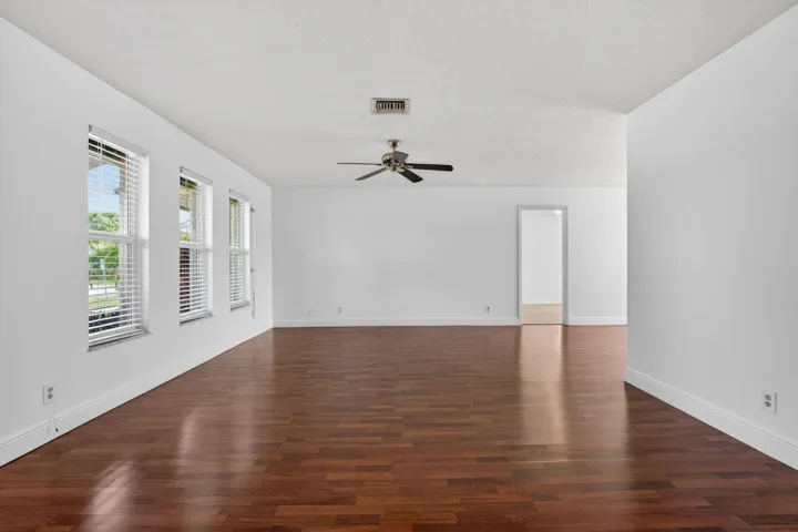 Living Area - 3
