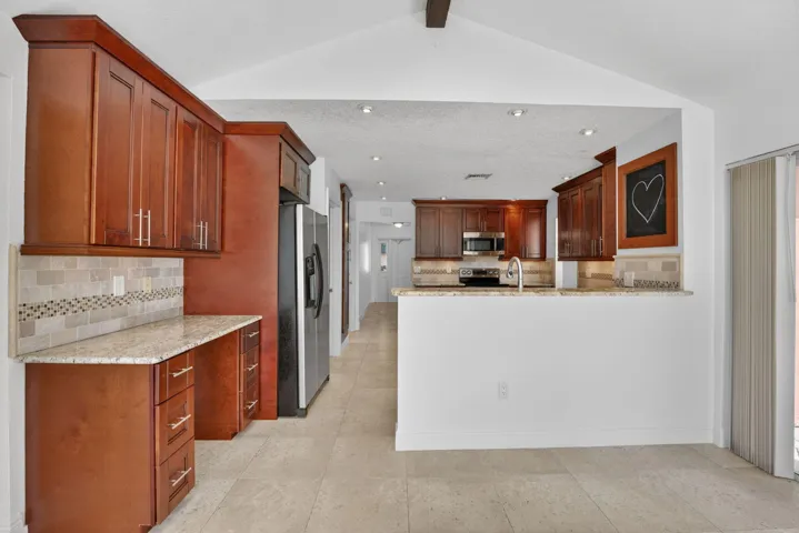 Kitchen - 21