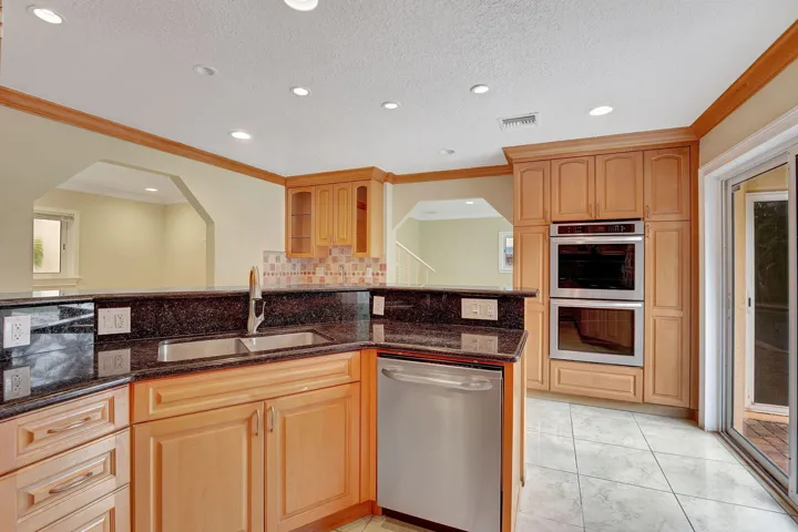 18-web-or-mls-DSC08408