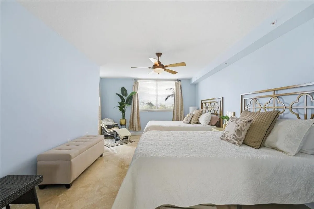With direct access to wraparound balcony.