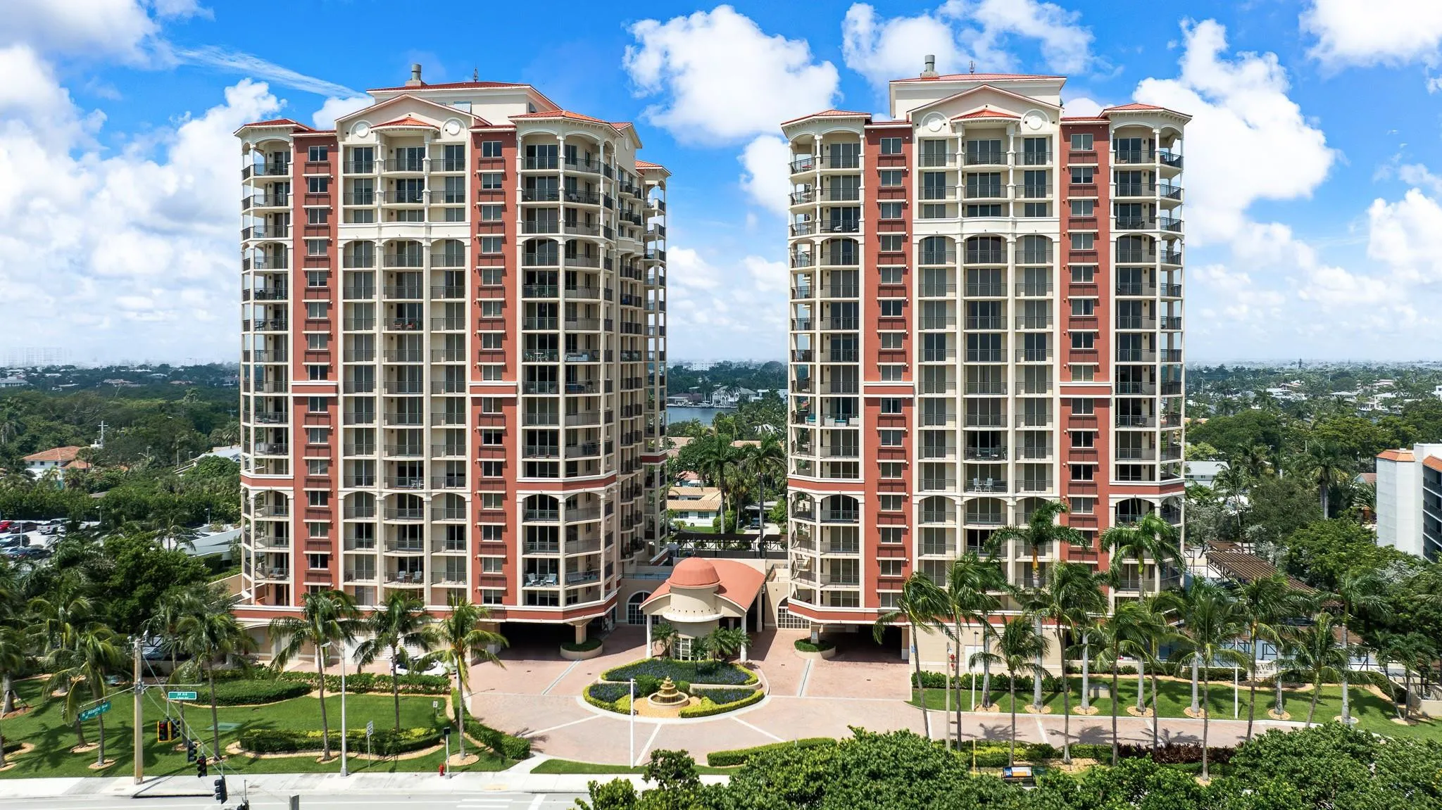 Vibrant community in Medium-Sized Condominium.