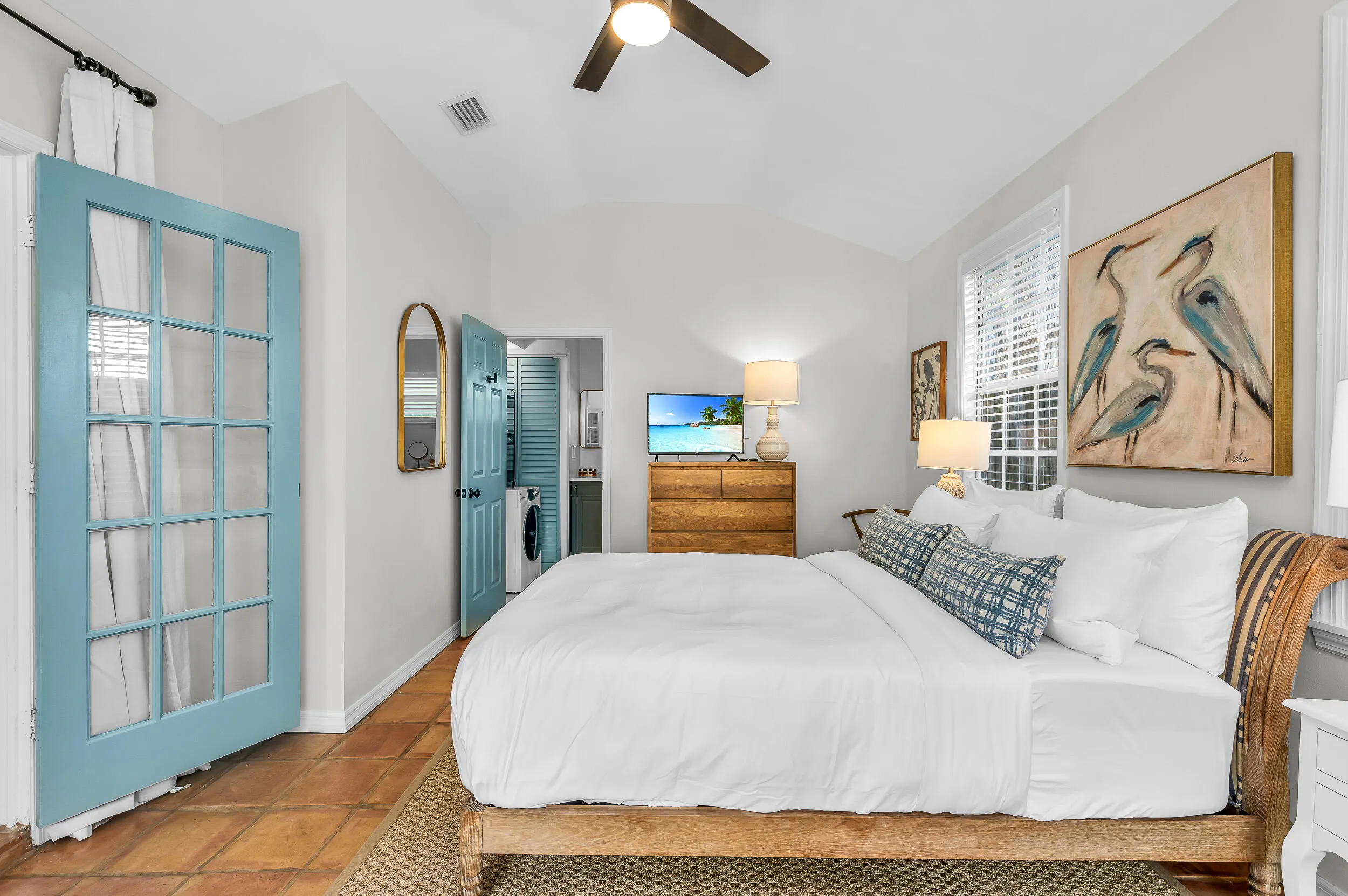 Guest house bedroom 1