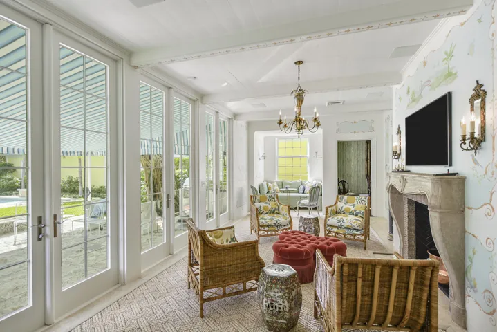 250 Algoma Rd Palm Beach FL-print-022-05