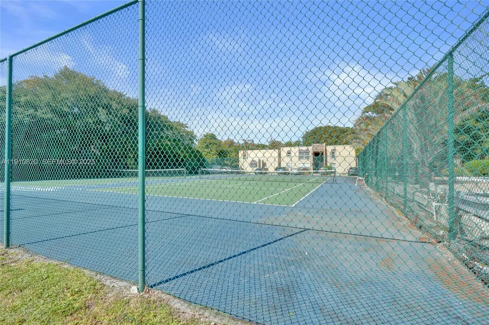 Tennis court