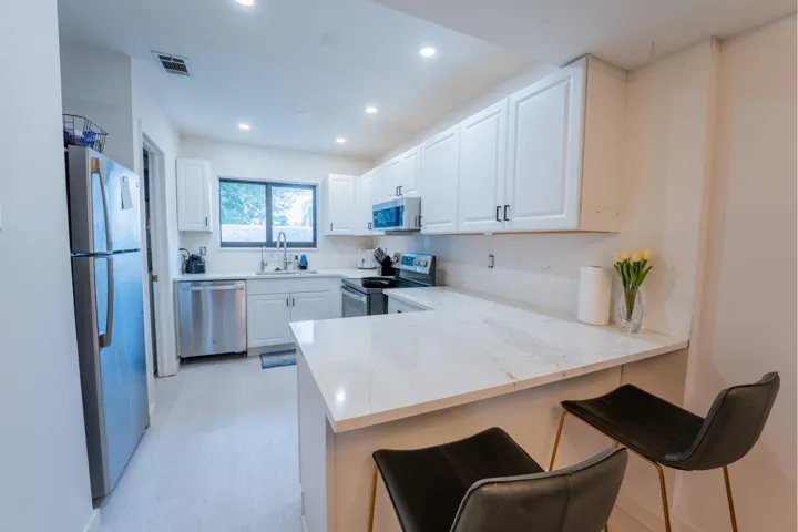 3512-Sandpiper-Court-0003b-Kitchen