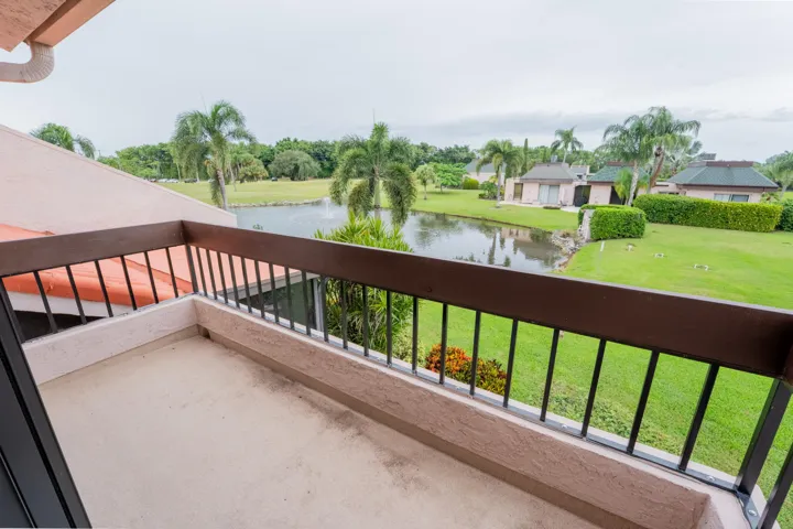 3512-Sandpiper-Court-0011-Balcony
