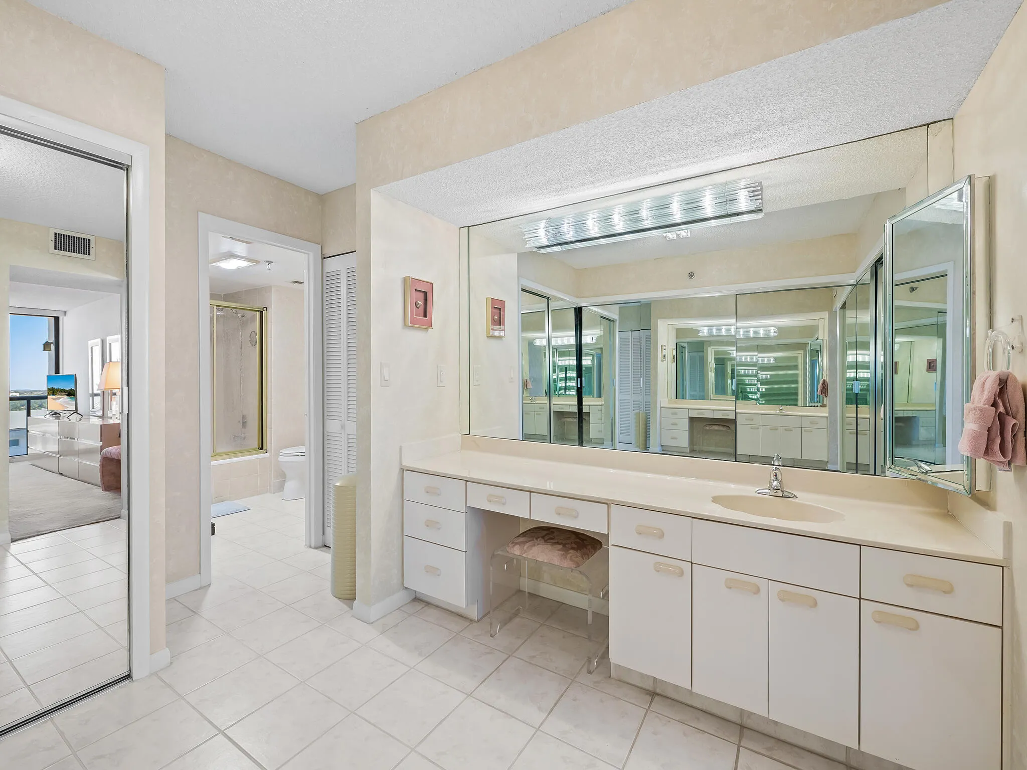 primary bath