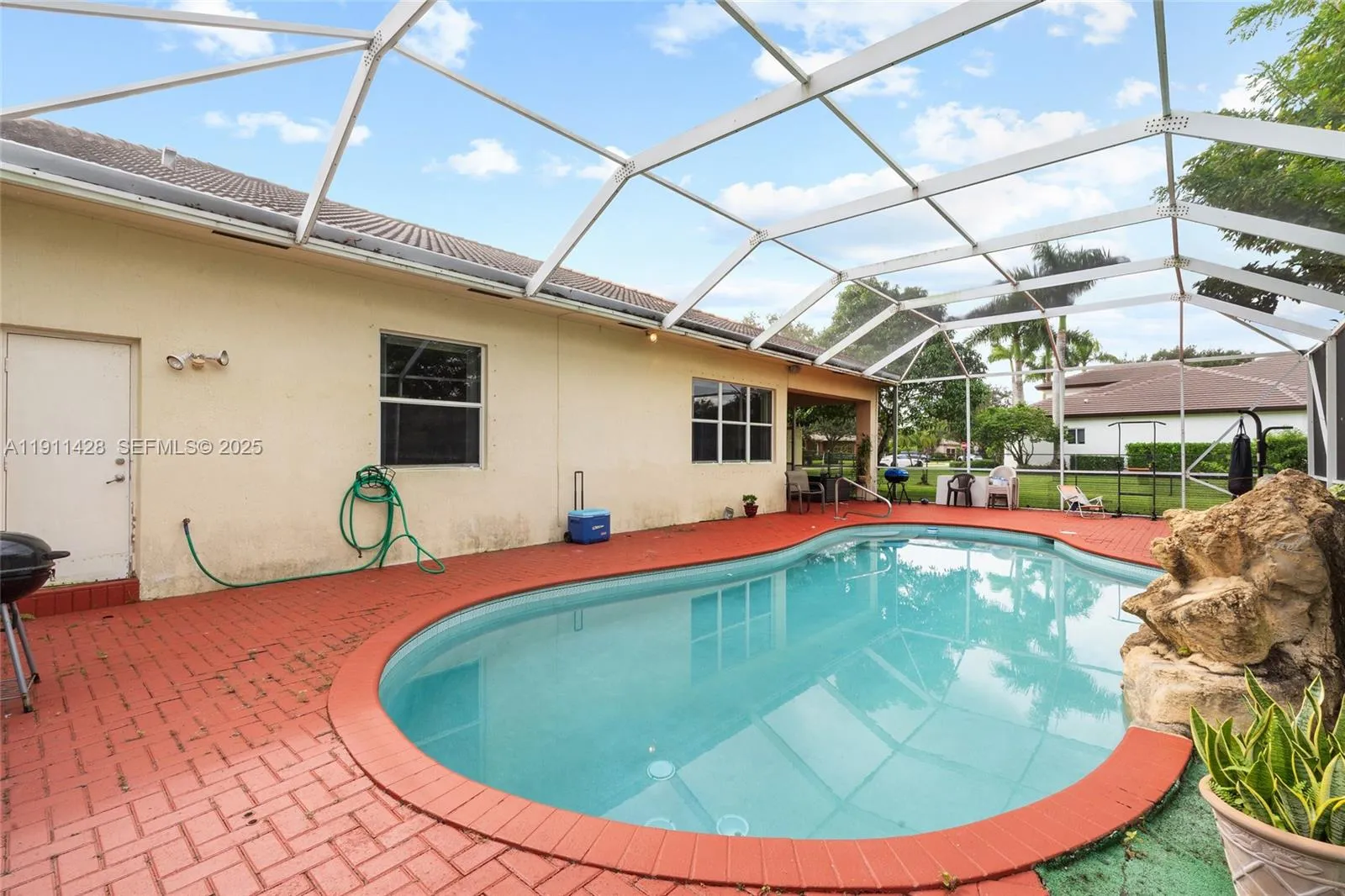 Property photo 37