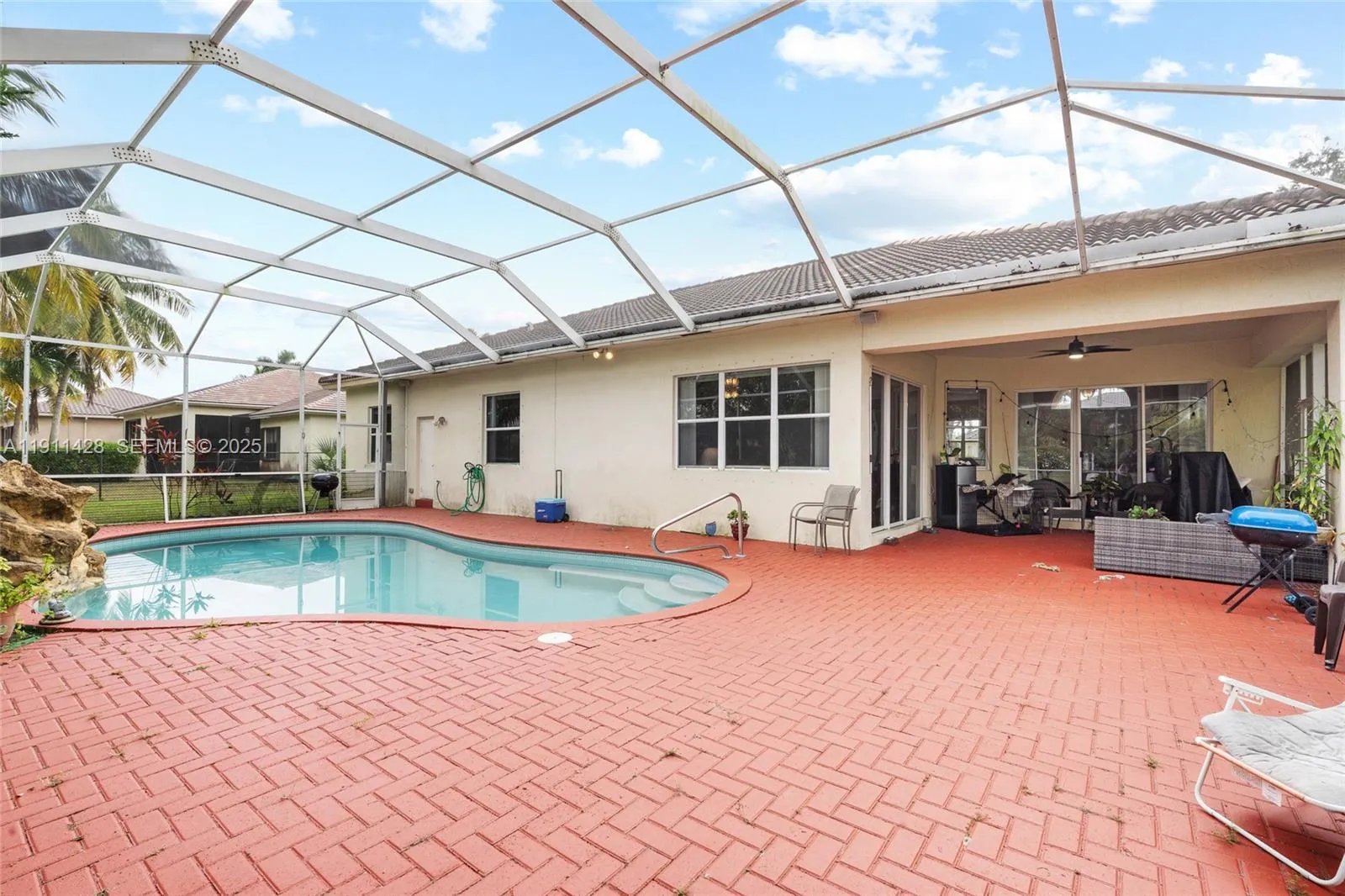 Property photo 31