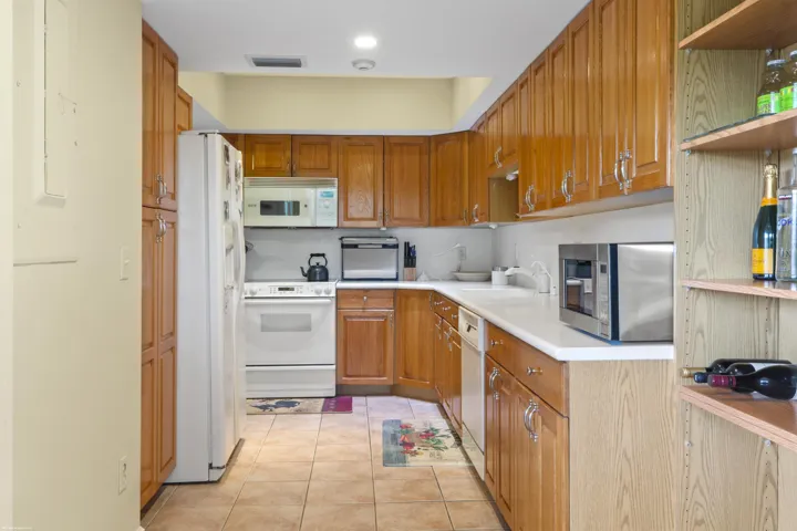 13244 Polo Club Dr Unit 206C 014
