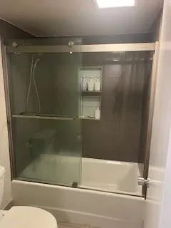 Bathroom with Shower/Tub