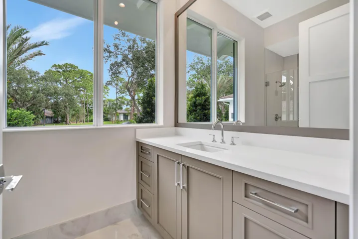 Guest Bath 3