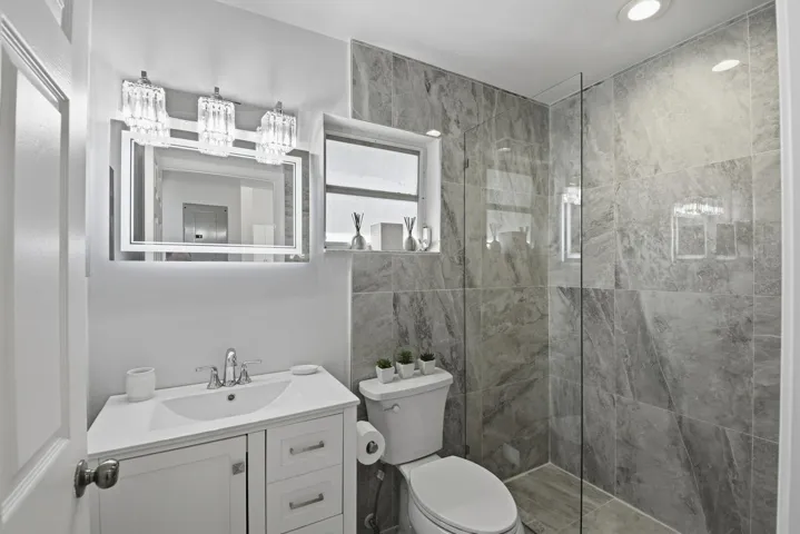 4 primary suite (1)