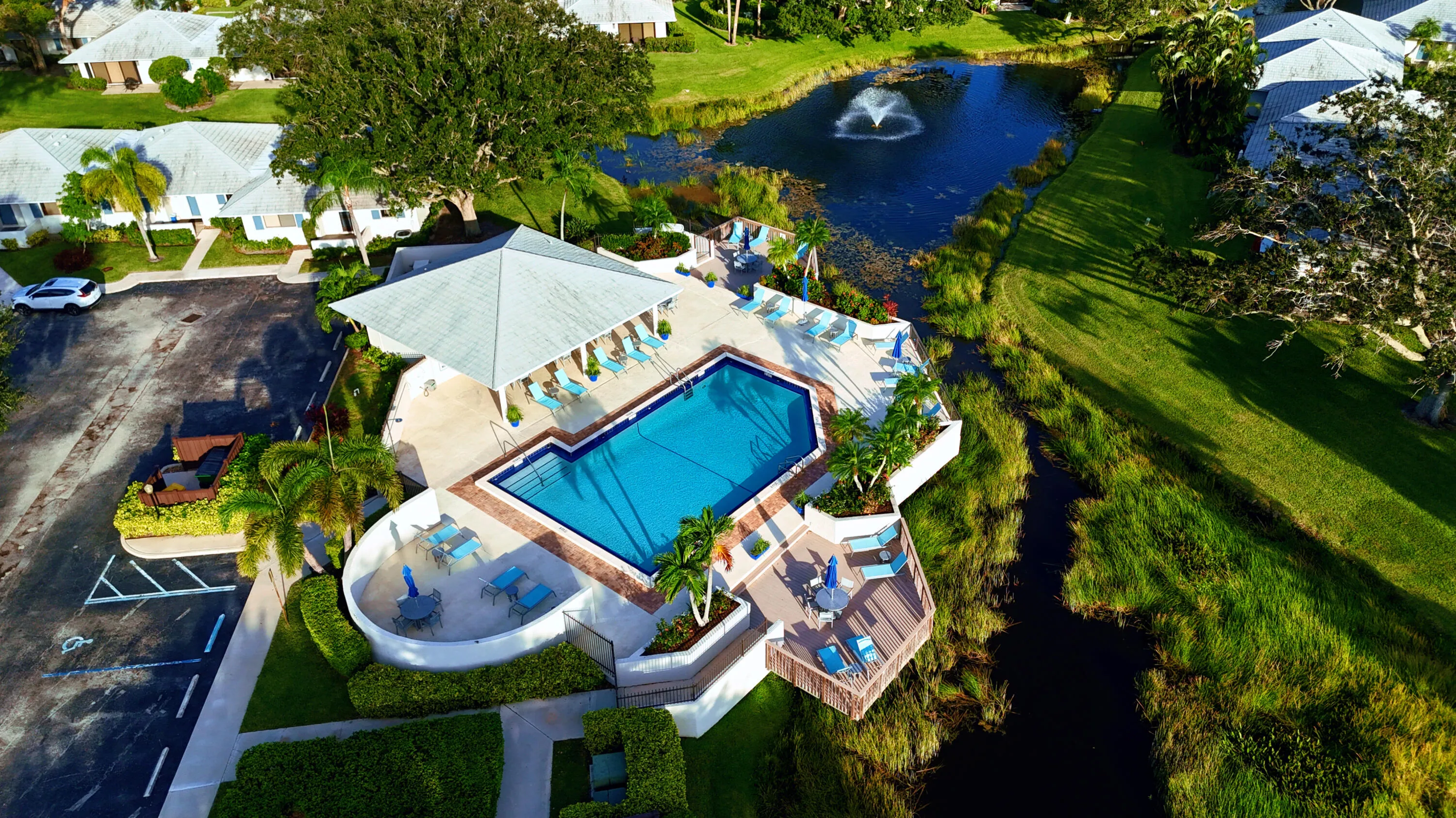 Cottages Private Pool