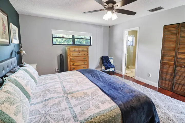 main bedroom - spacious