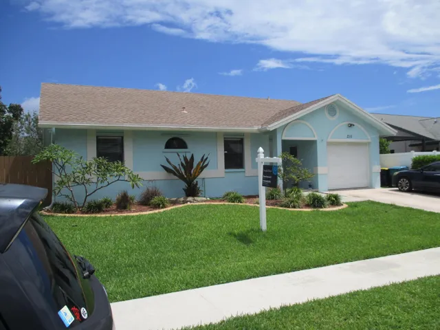 single story ranch style home with