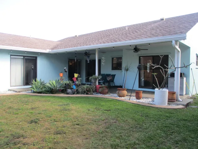 room for a pool, RV or additional vehicle