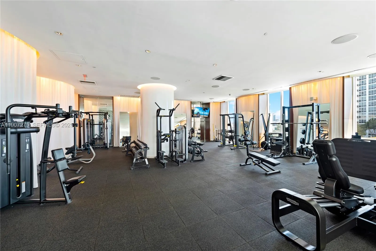 Property photo 111