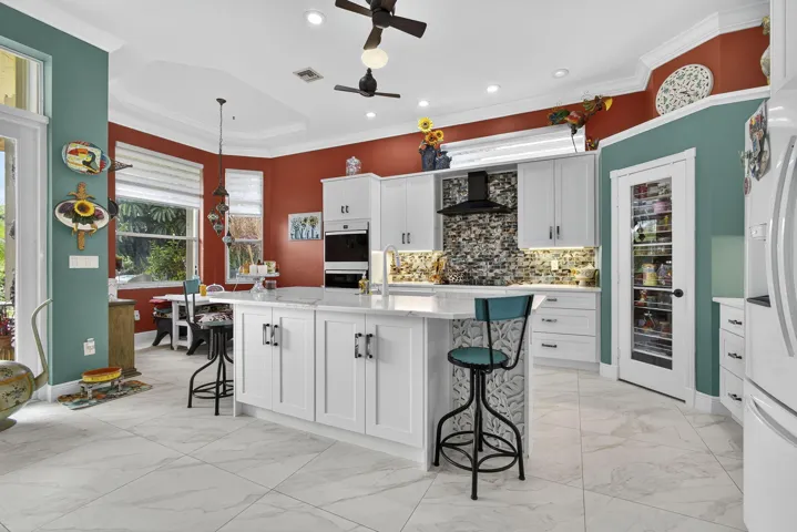 Modern kitchen