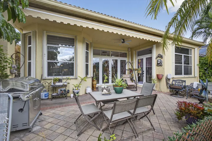 Rear view of patio and lanai