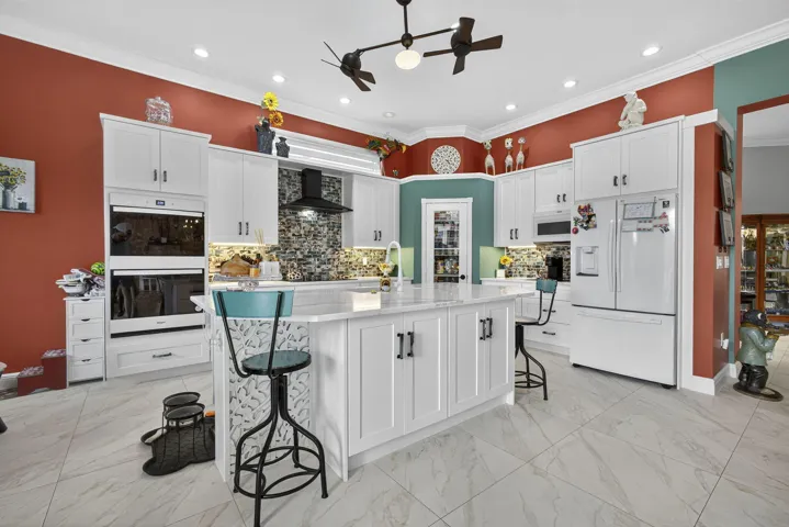 Modern kitchen