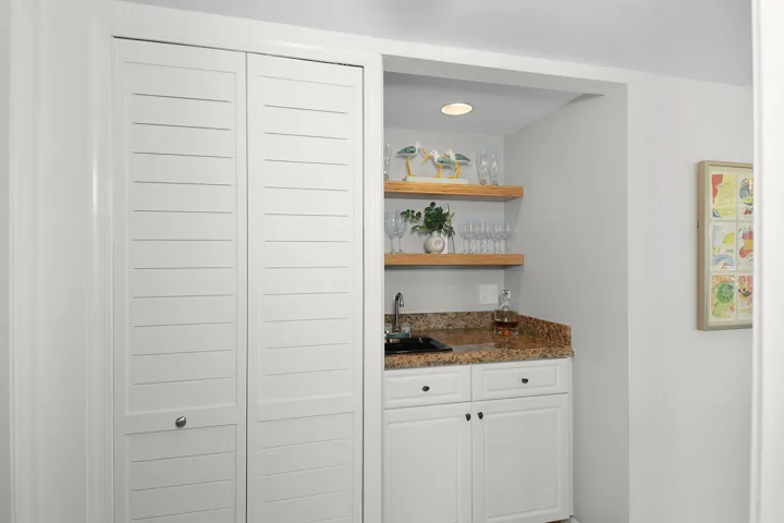 Wet Bar