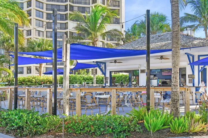 Poolside Tiki Bar