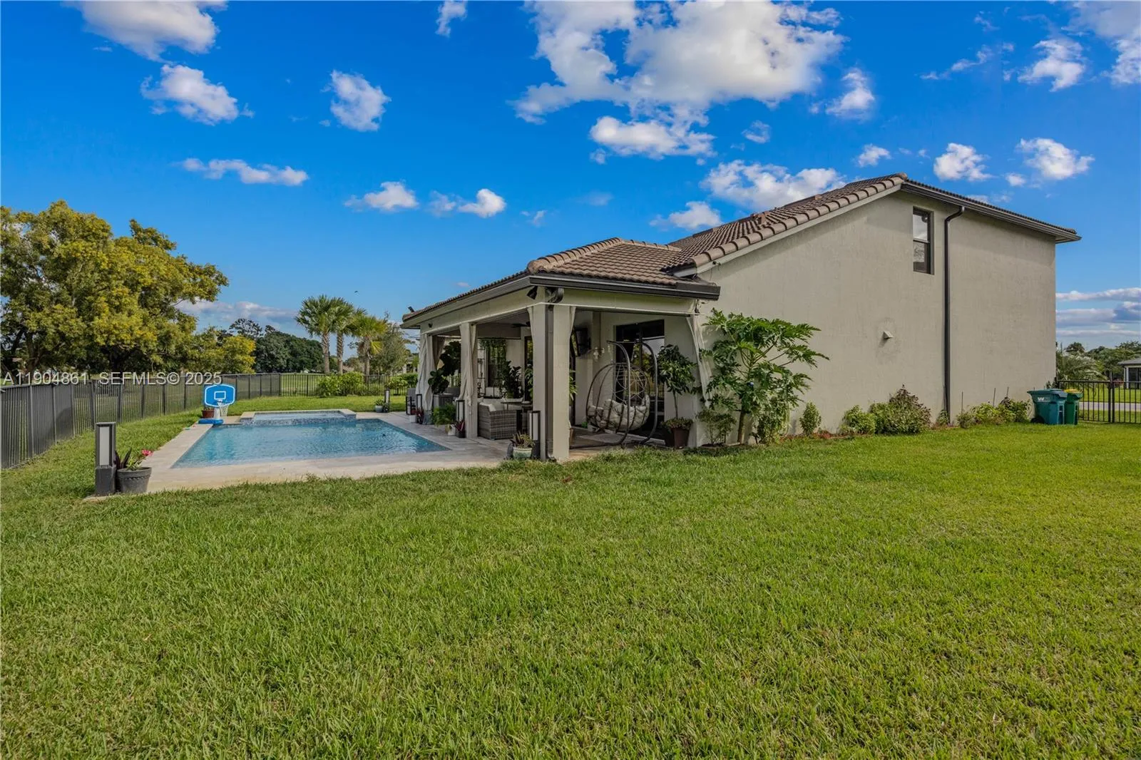 Property photo 40