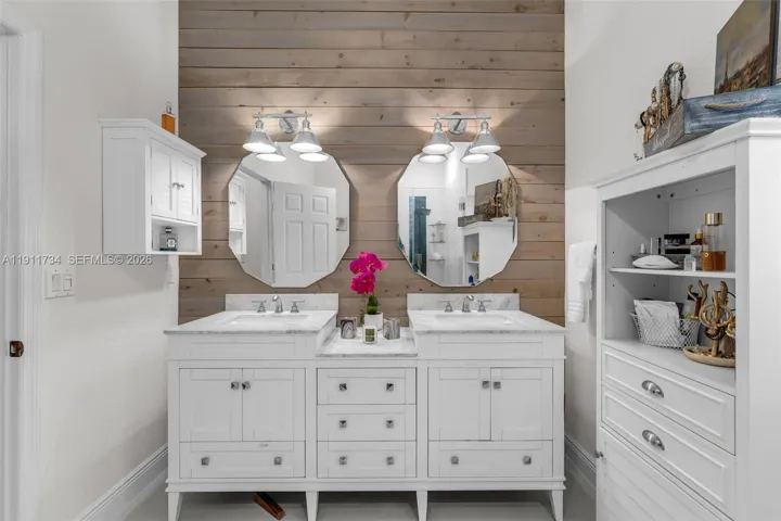 Master Bathroom 2