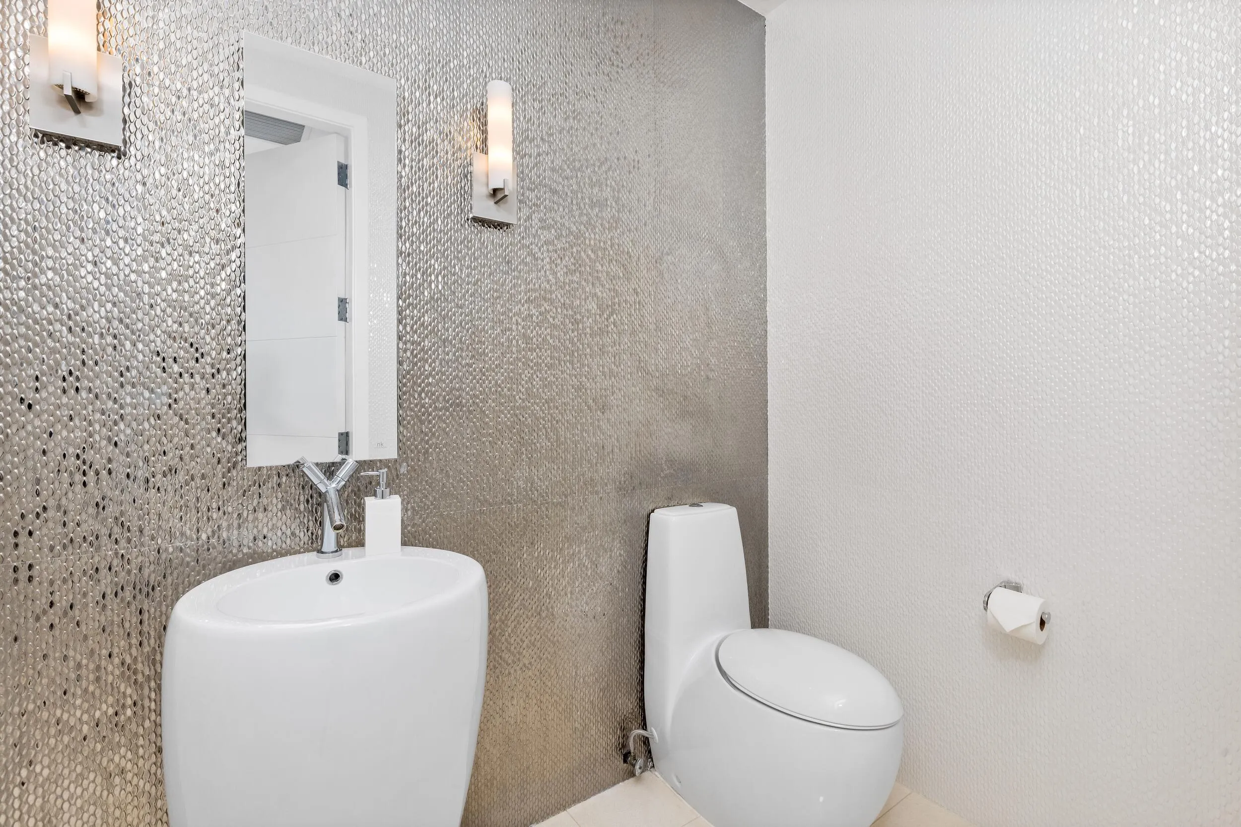 Powder room