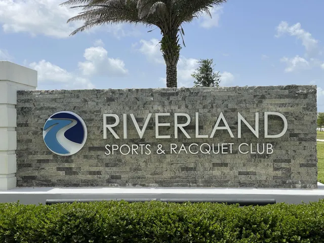 Riverland racquet club