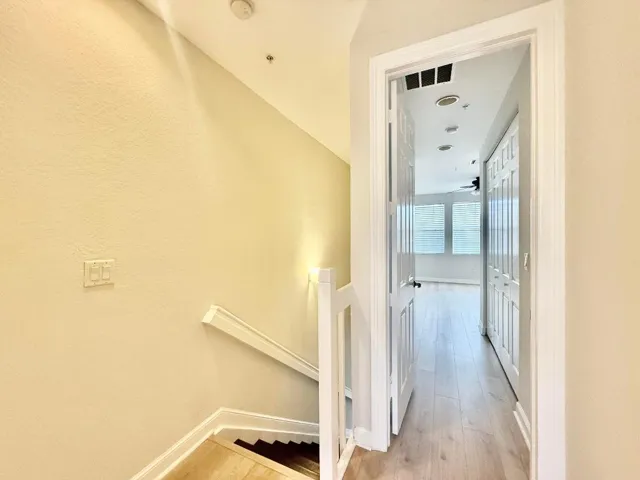 433 Amador Lane 2