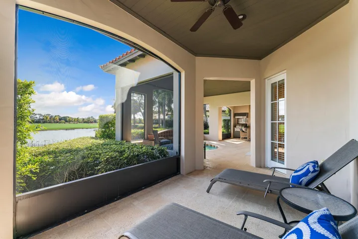 SCREENED IN PATIO