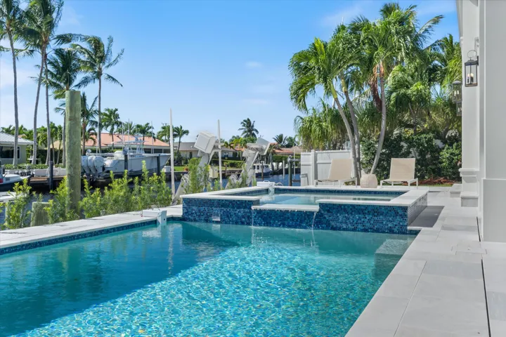 36-1211 Gulfstream Way Singer Island, FL
