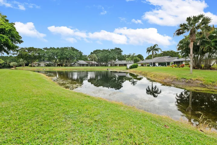 24-web-or-mls-10092-cedar-point-blvd-205