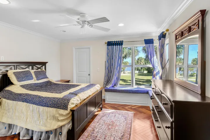 Bedroom6