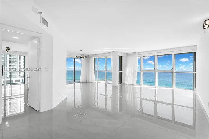 another look from the main entrance