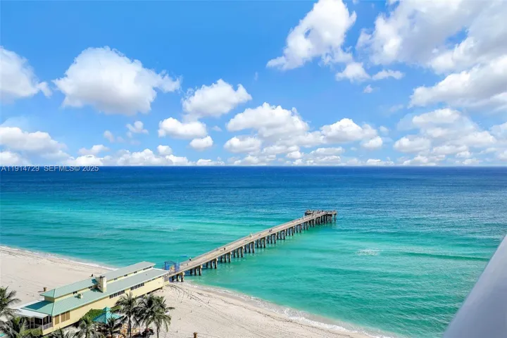 Sunny Isles Beach Pier