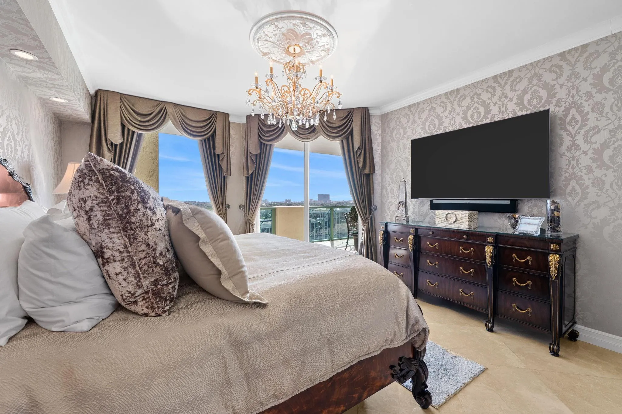 Primary Suite
