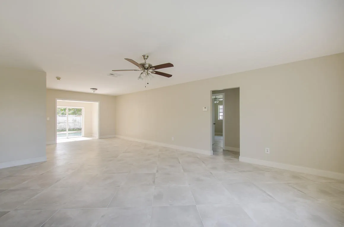 22710 SW 65 Cir-525